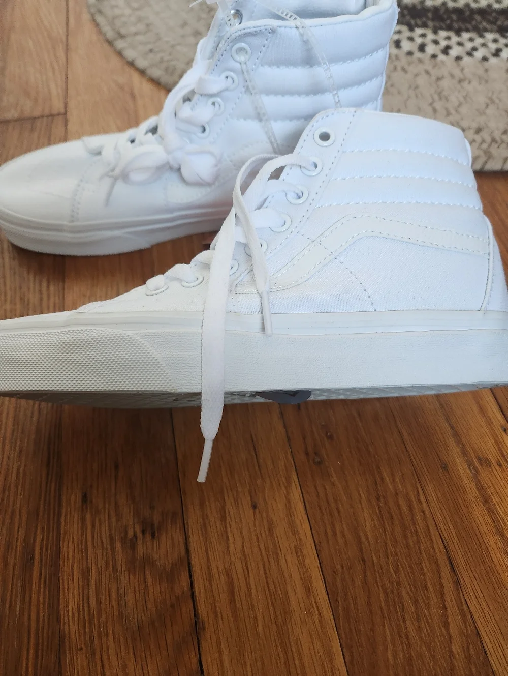 Vans Sk8-Hi Sneakers in White